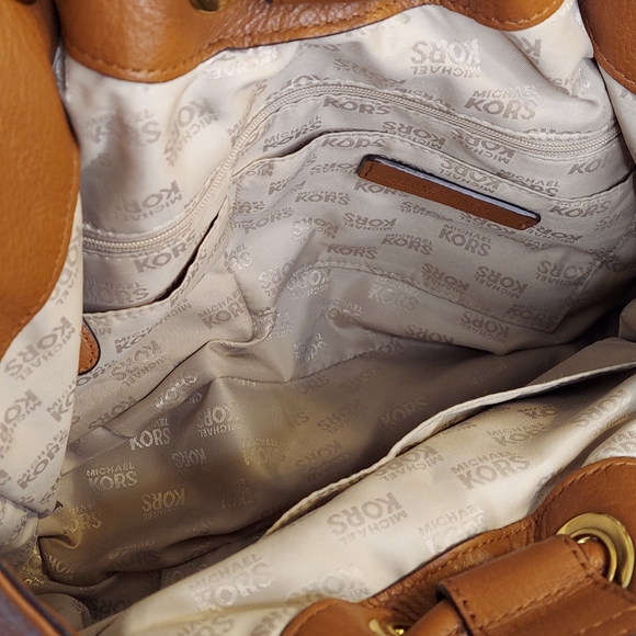 Michael Kors Tan Leather Ring Tassel Tote - Picture 12 of 16